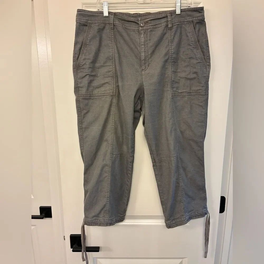 EILEEN FISHER Chino Cropped Pants Oragnic Cotton Elastane Blend Gray Size 16